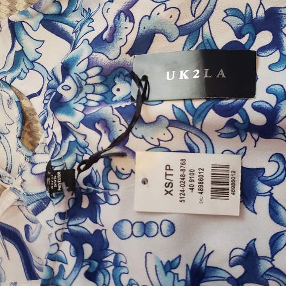 NWT Floral Blue/White UK2LA Romper XS - Picture 5 of 5